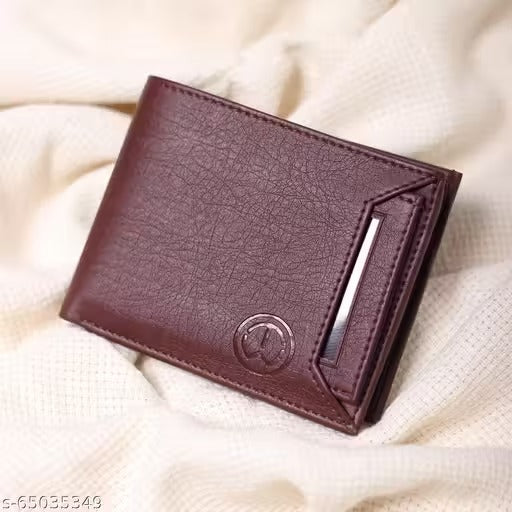 Brown Slim Leather Wallet for Men – Minimalist Bifold Wallet with Card Slots